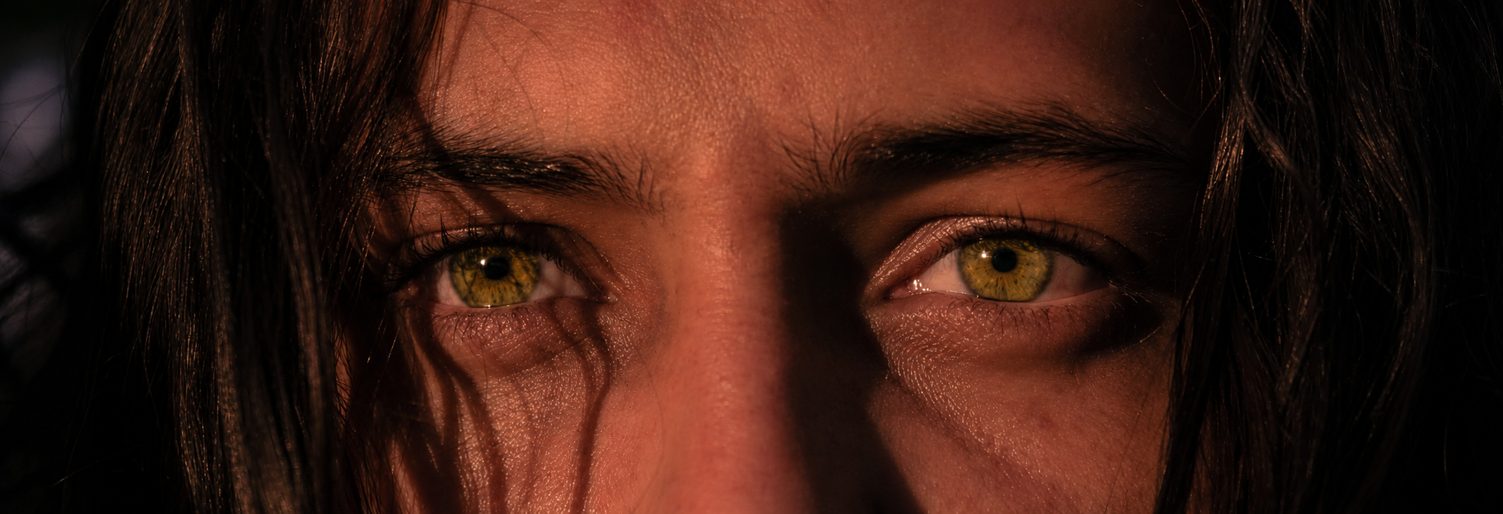 Detalhe do olhar de Lucas Andrade